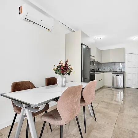 Appartement Beachfront First Line Modern With Ac