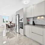 Beachfront First Line Modern With Ac * Playa de las Américas