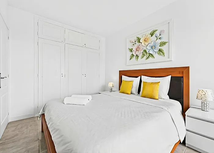 Beachfront First Line Modern With Ac Апартаменты