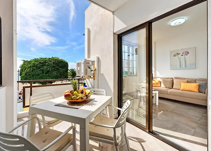 Beachfront First Line Modern With Ac Апартаменты